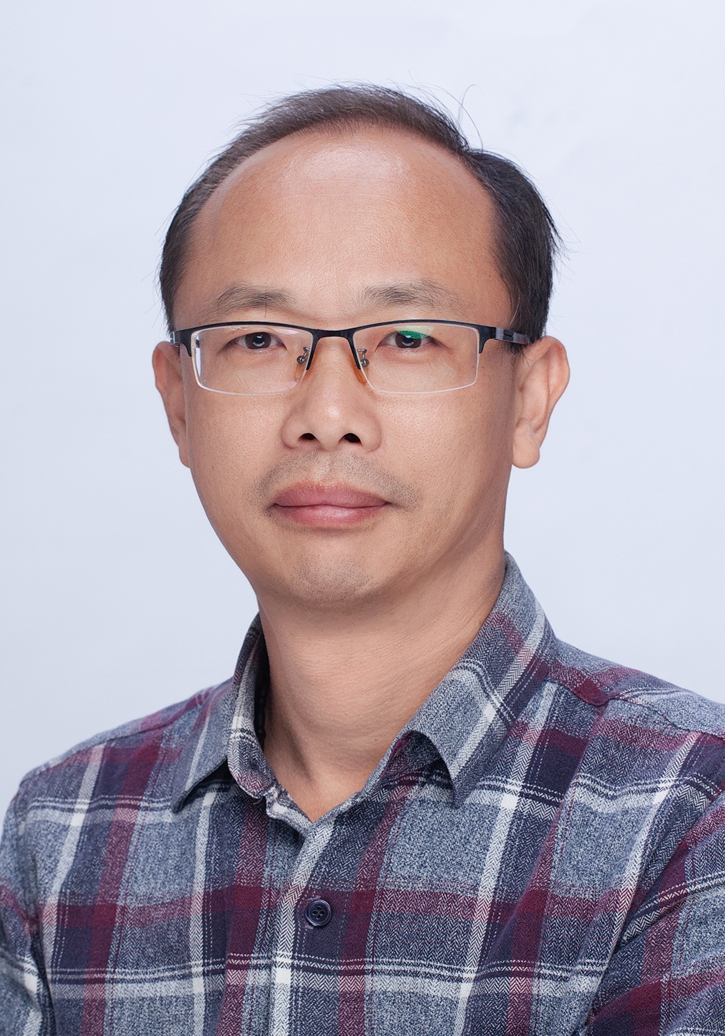 廖飞勇照片.jpg